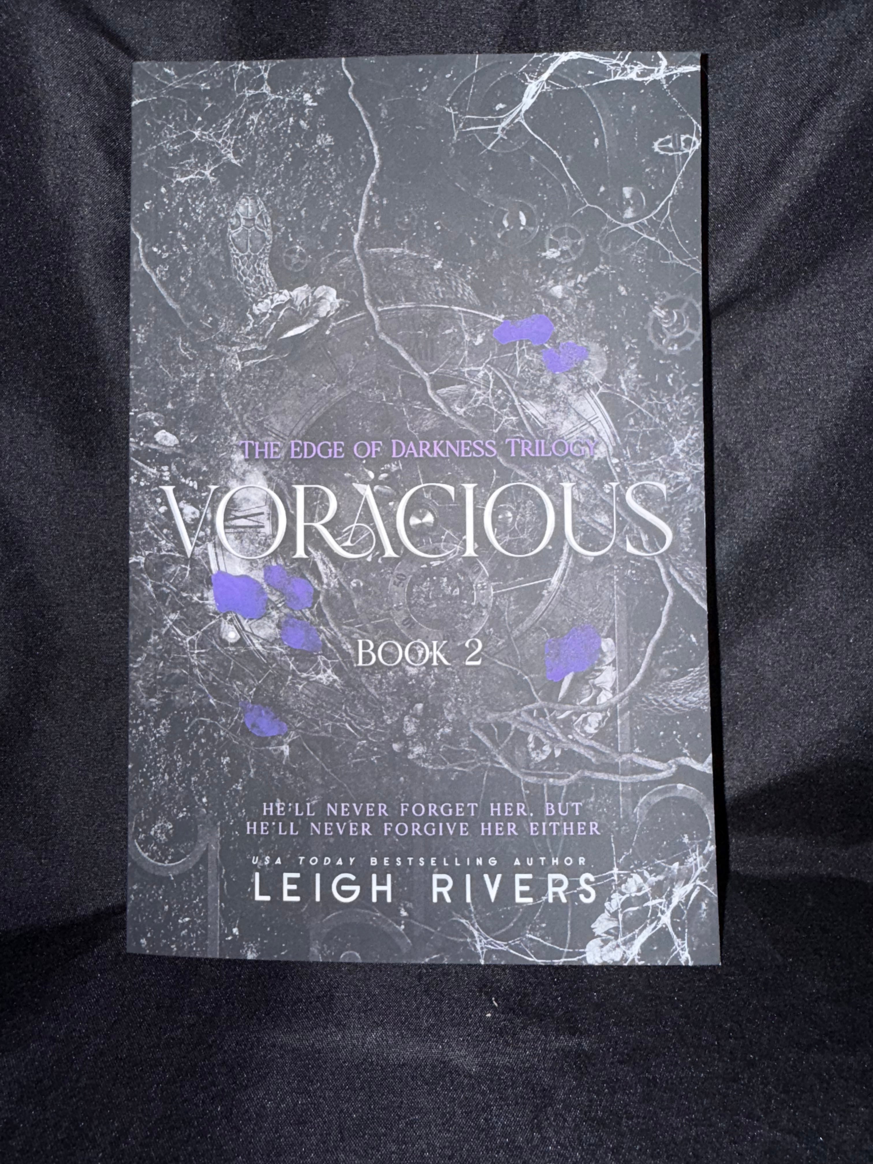 Edge of Darkness Series

By Leigh Rivers