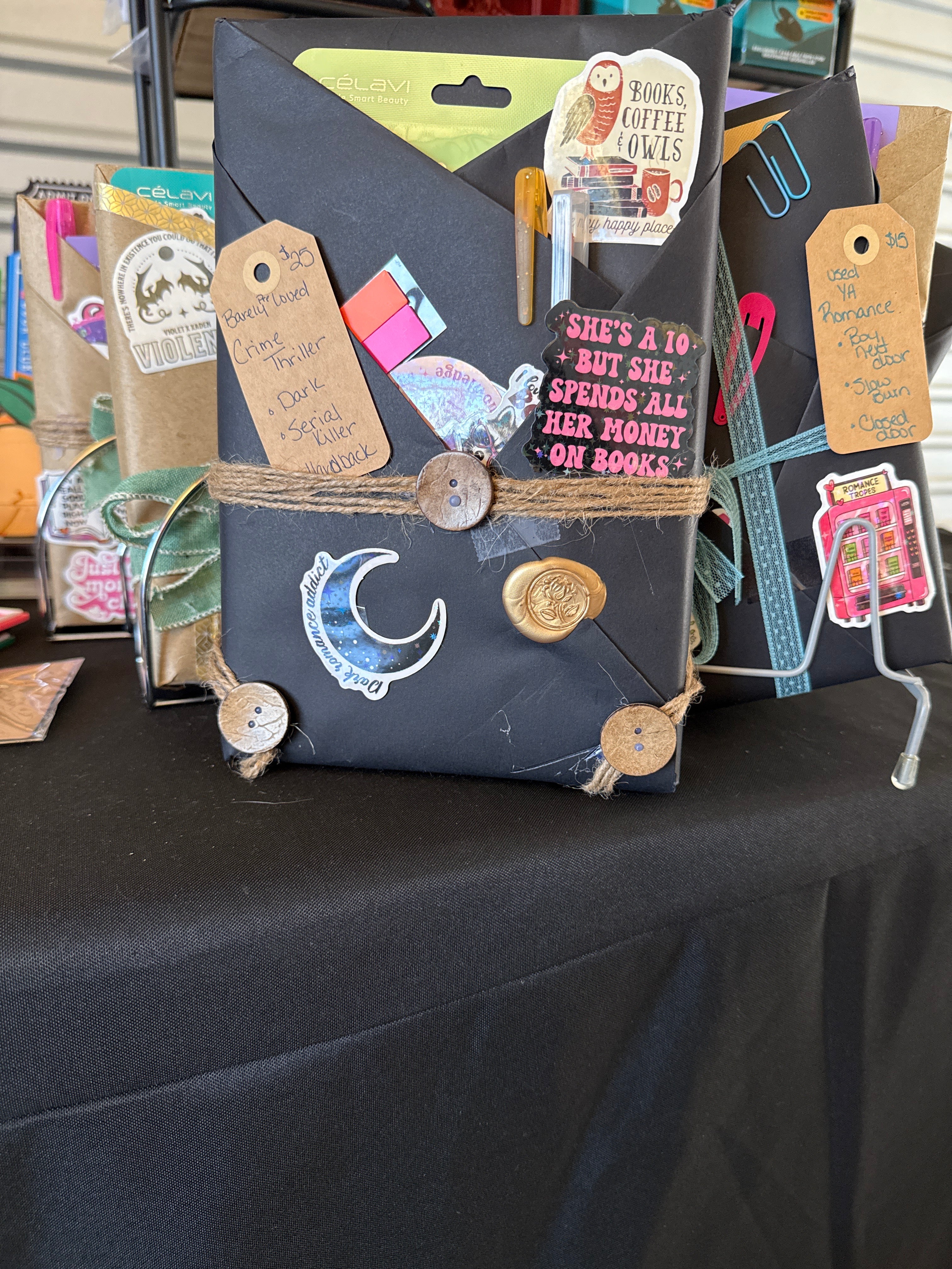 Pre-Loved Blind Date with a Book