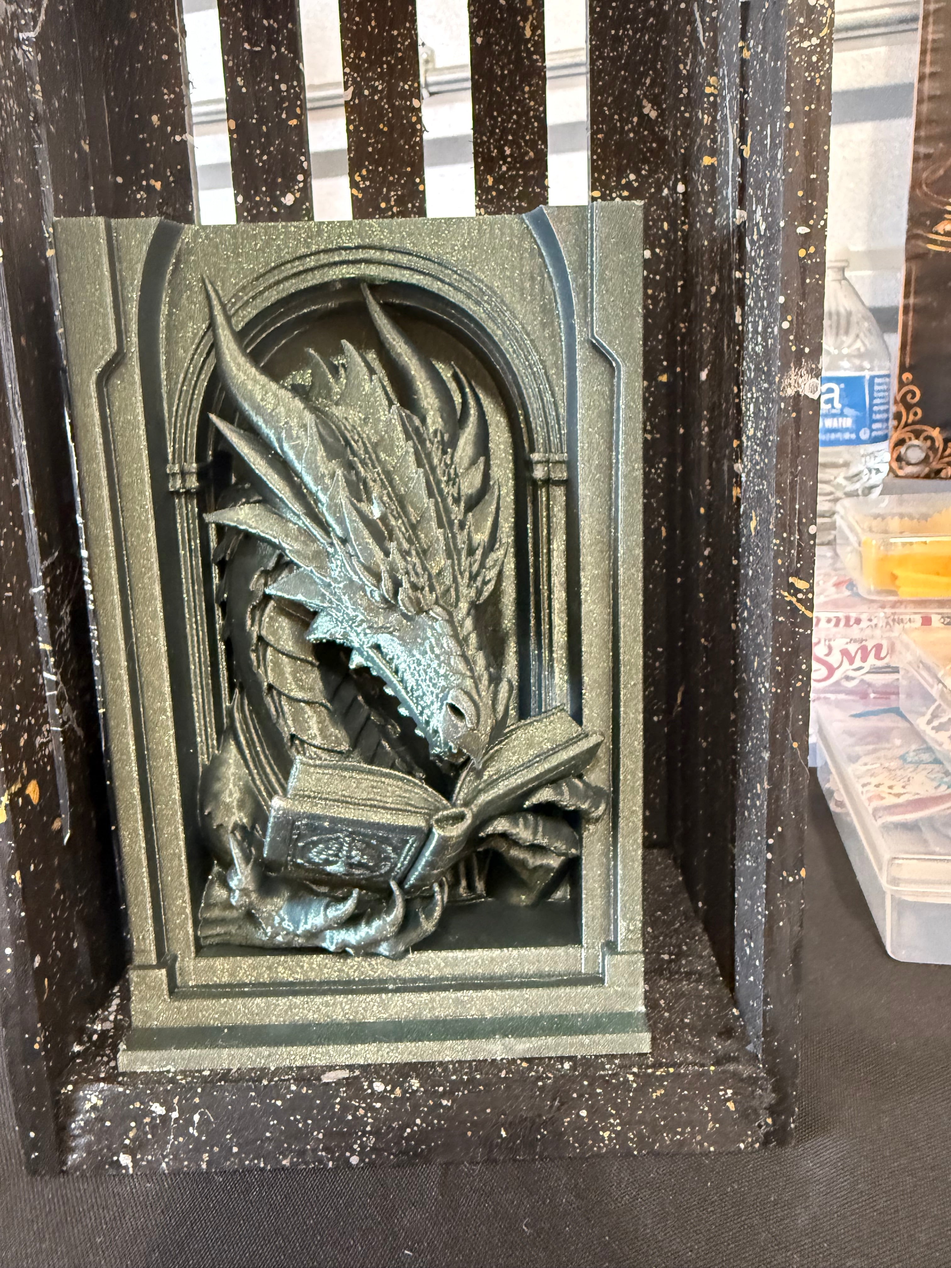 Dragon Reader Book Nook | 3D Printed Bookshelf Décor