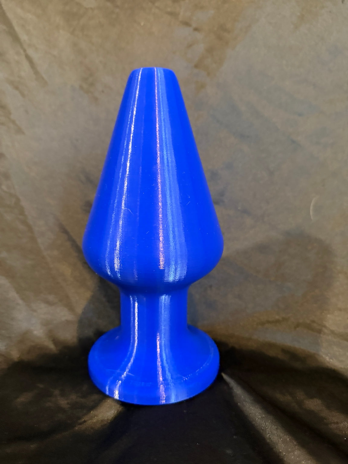 3D printed flower vase blue empty